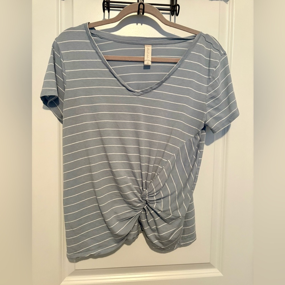 Altar'd State Gray Tie Front T-Shirt